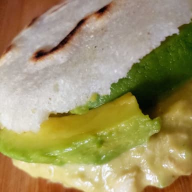 Arepa de Reina Pepiada