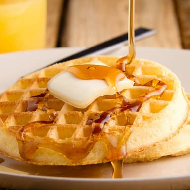 Waffle Tradicional Mantequilla y Maple