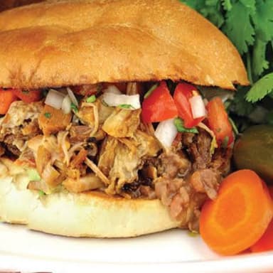 Torta de Carnitas.