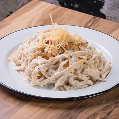 FETUCCINI ALFREDO