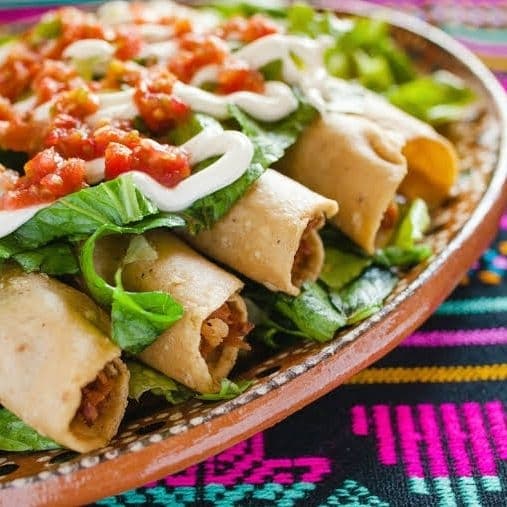 Combo Tacos Dorados + 1 Coca-Cola