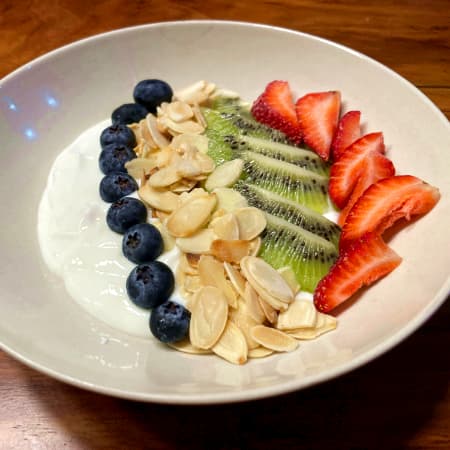 Plato de Yogur Griego
