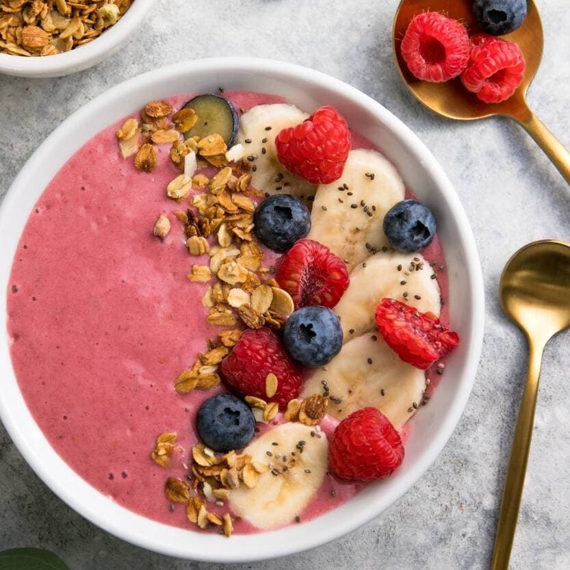 Yogurt Griego Bowl