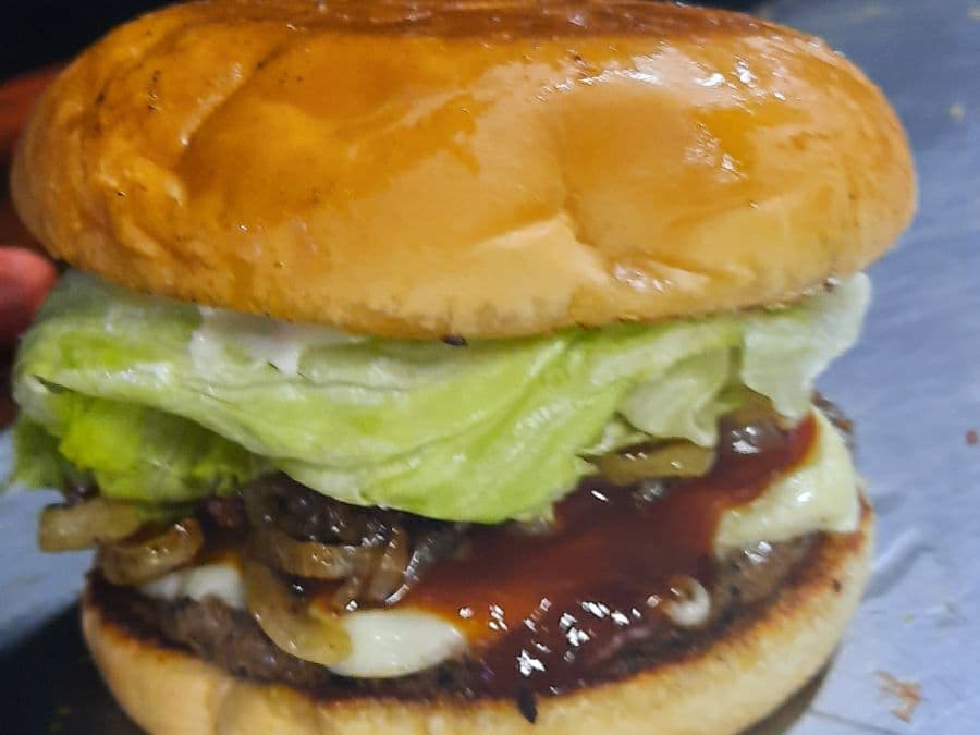 Combo Hamburguesa Vecina+ Refresco.