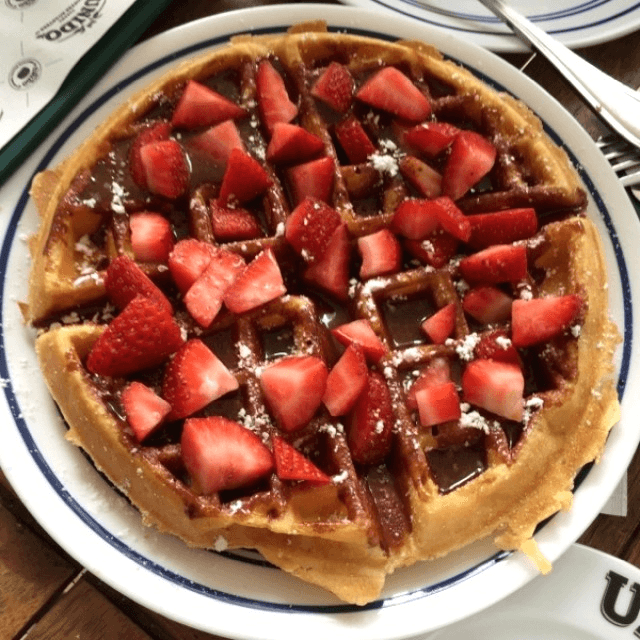 Wafle de Nutela con Fresas