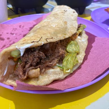 Machete Con Birria