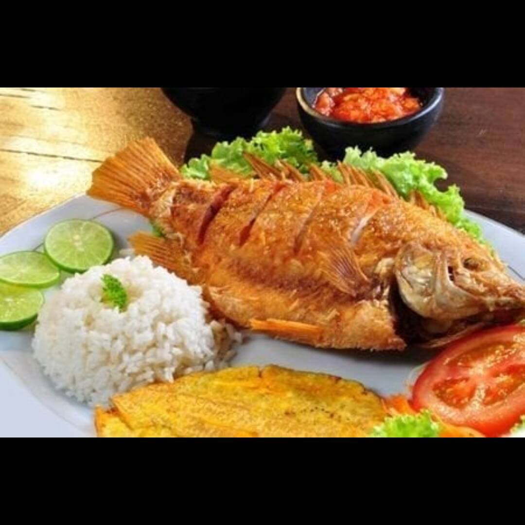 Mojarra Roja Frita con Sopa