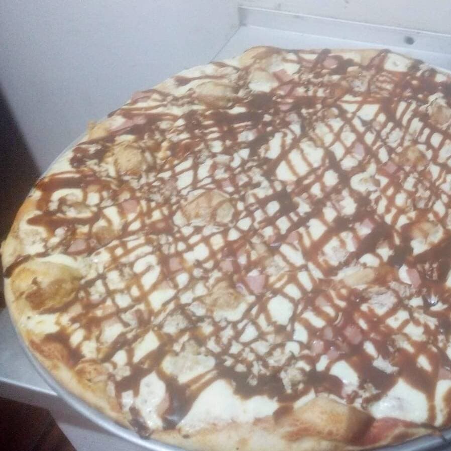 Combo-2X1 Pizza Grande 8 Porciones + Bebida 1.5