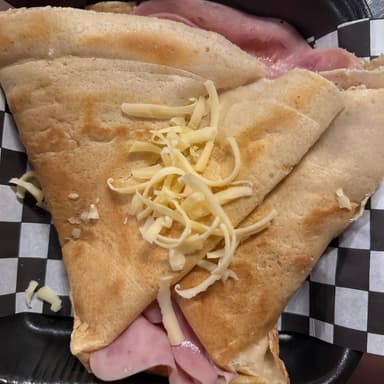 Crepa carnes frias