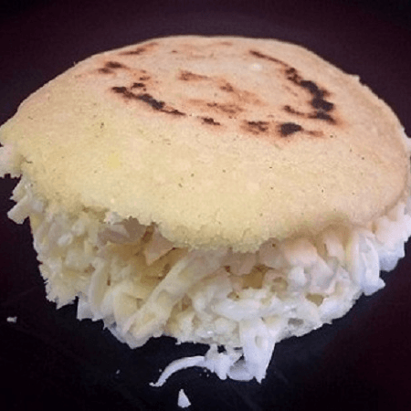 Arepa de Queso Y Jamon