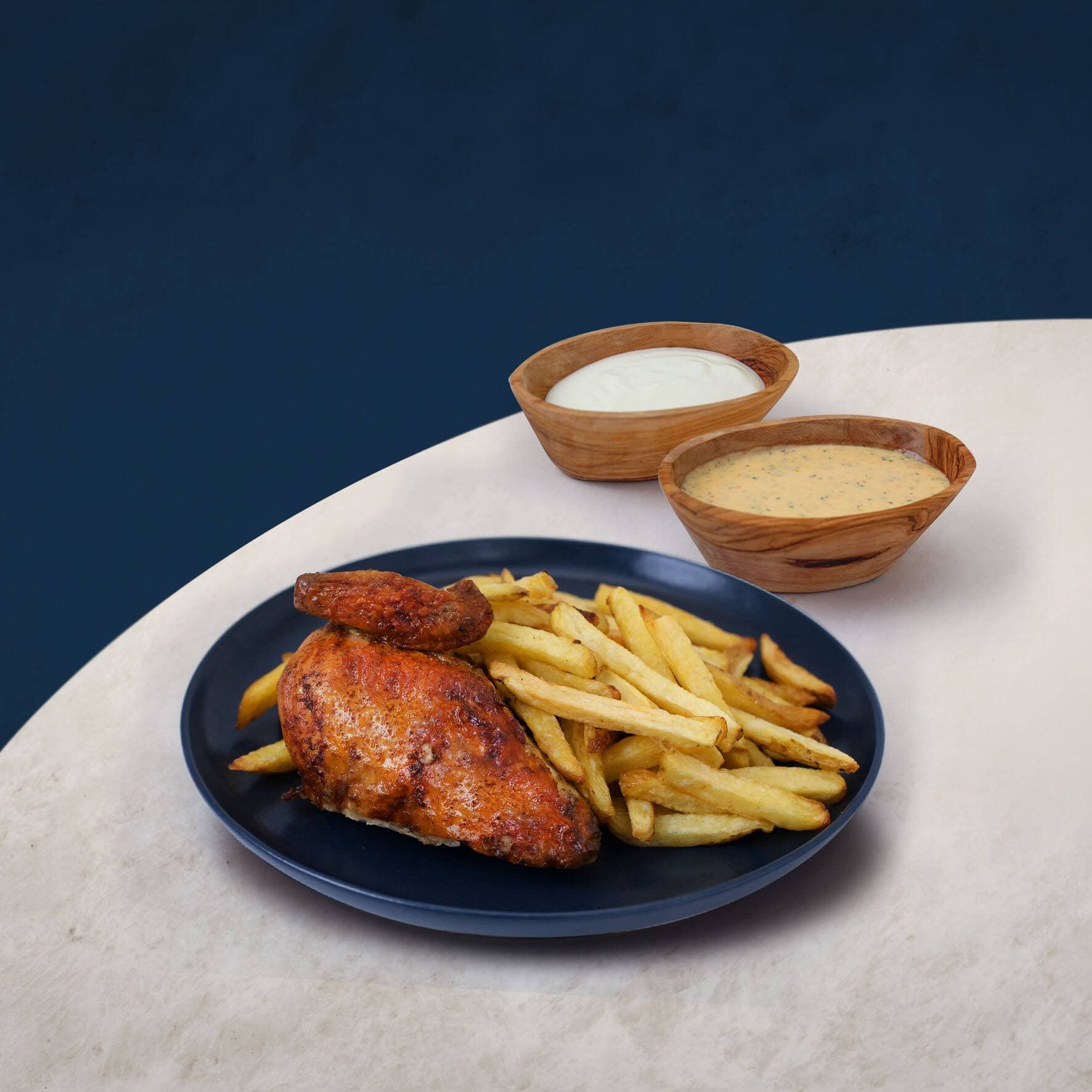 1/4 Taypoyo, Papas y Salsas