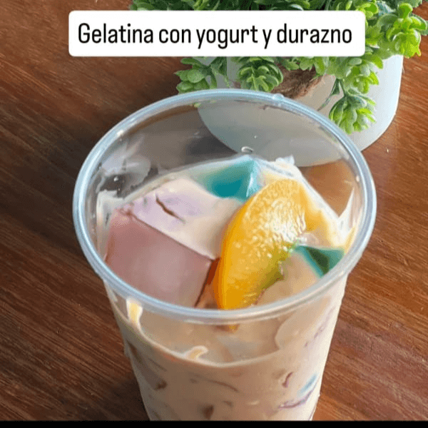 Gelatina con Yogurt