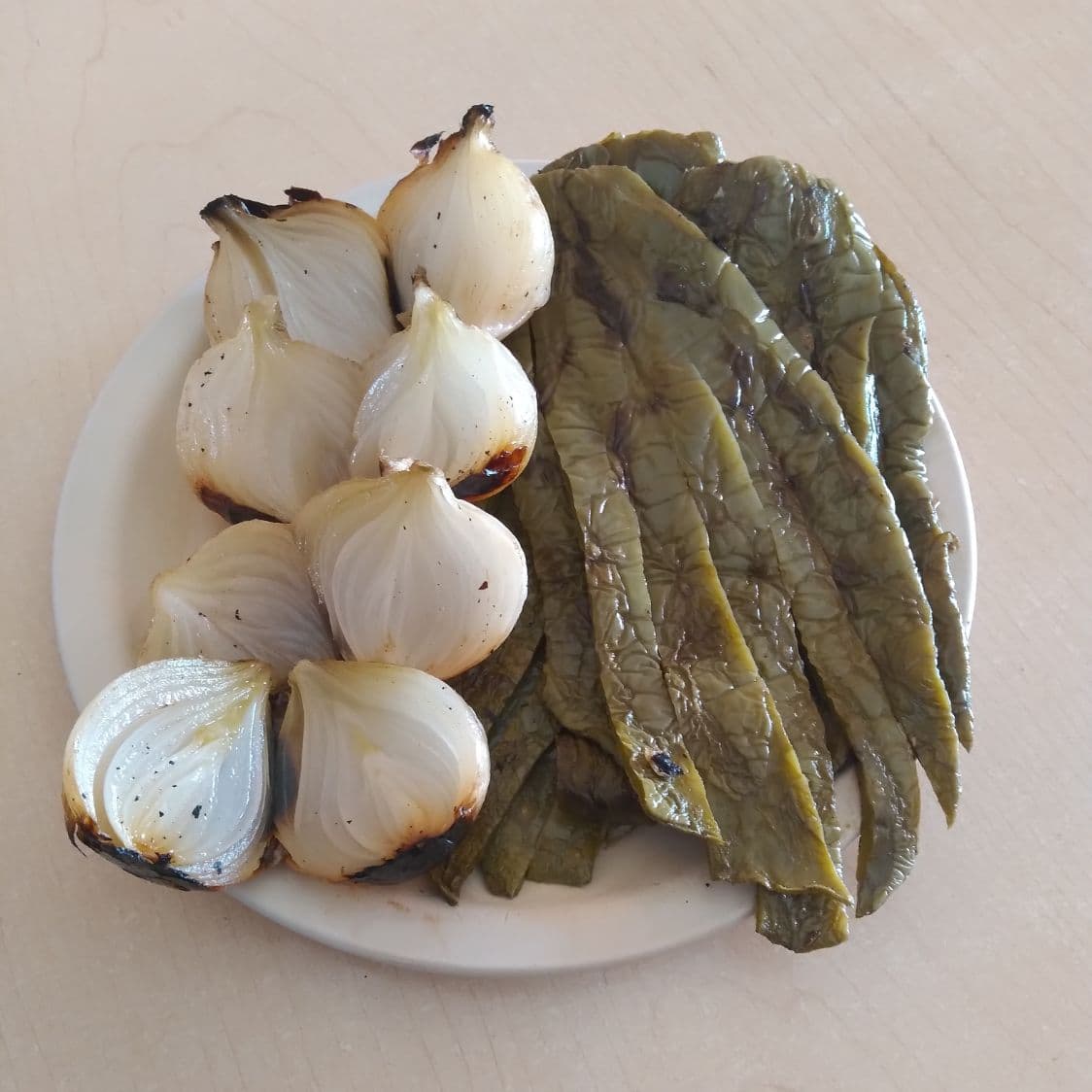 Orden de cebollitas y nopales