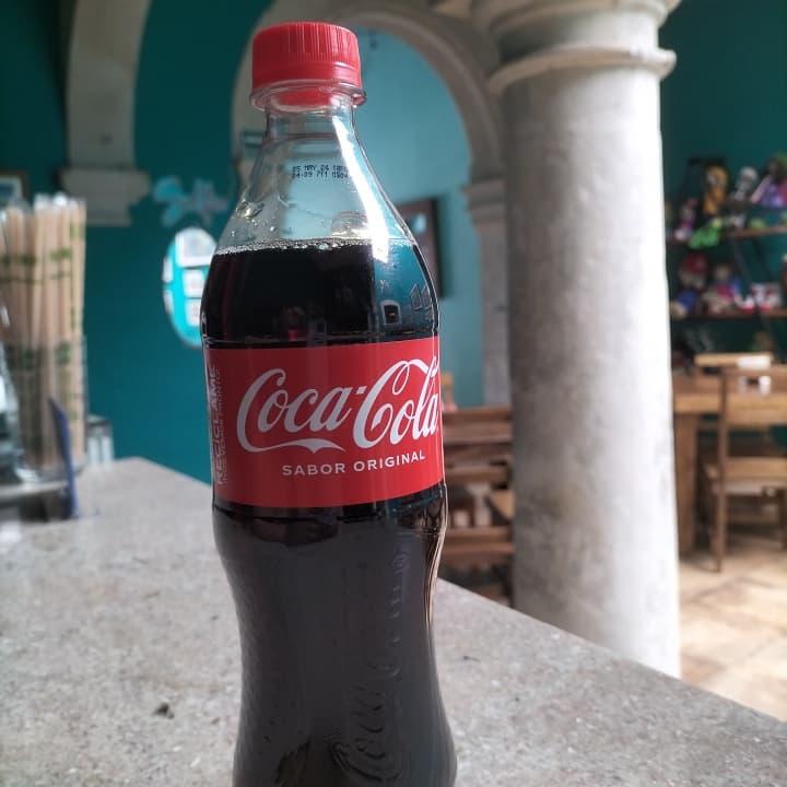 Coca Regular