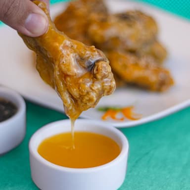 Alitas Maracuyá
