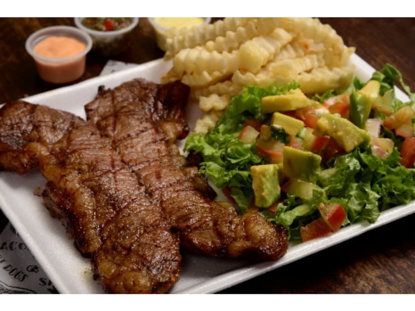 Betel Parrilla y Burger