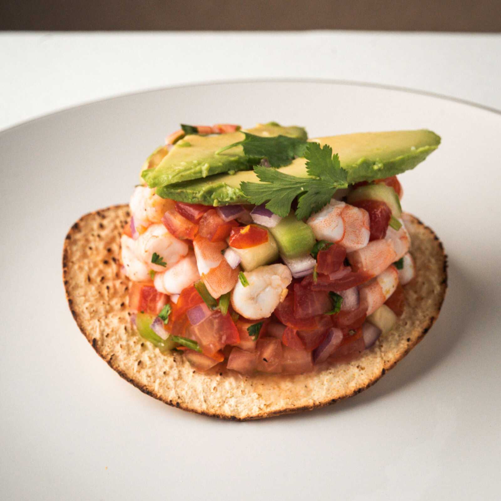 Tostada de Ceviche de Camaron