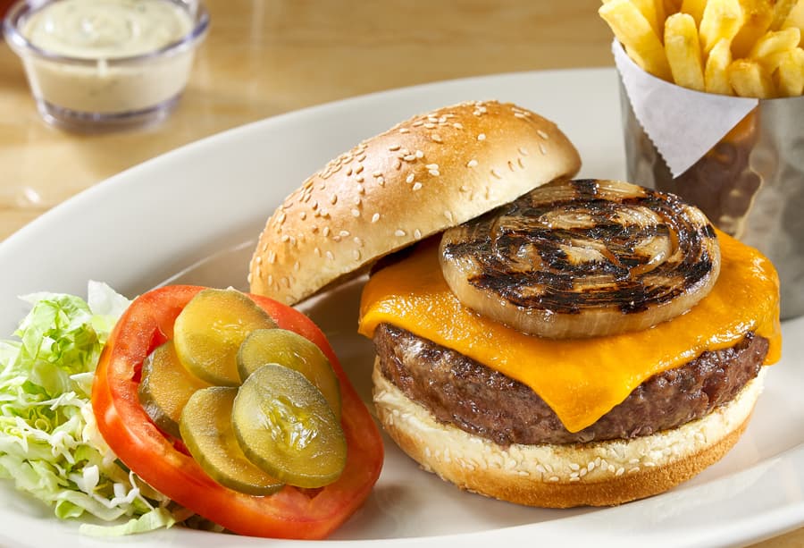 Classic Cheeseburger