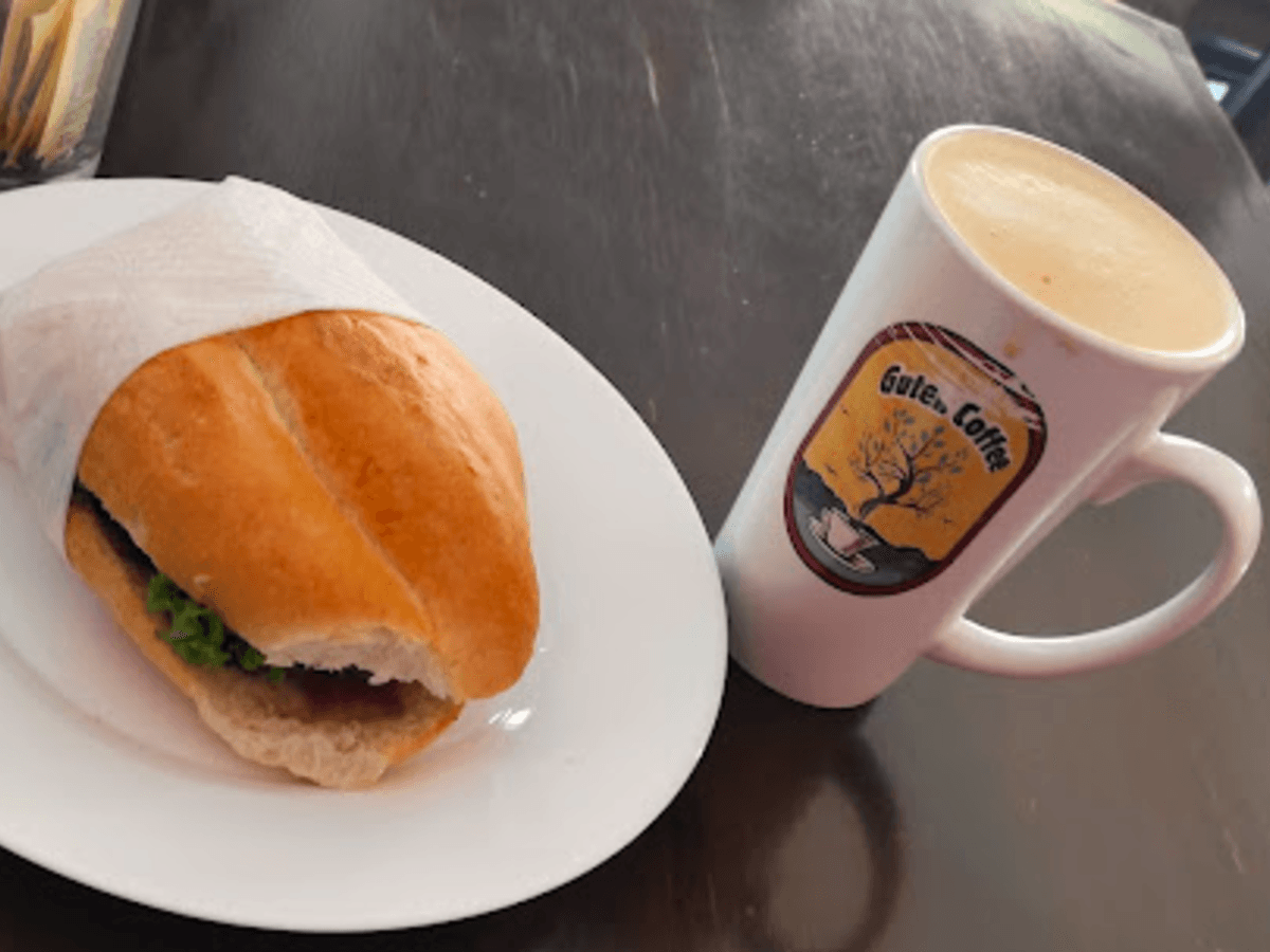 Guten Coffee (Plaza Aramil)