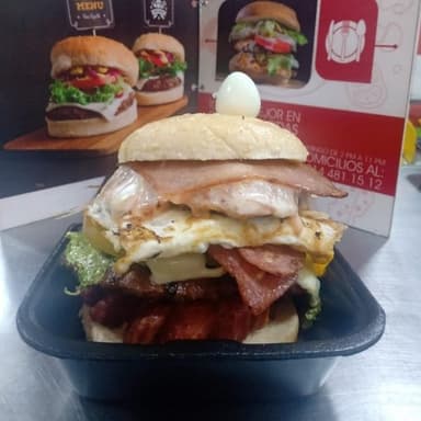 Hamburguesa ranchera