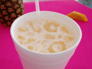 Agua de Piña Colada Grande