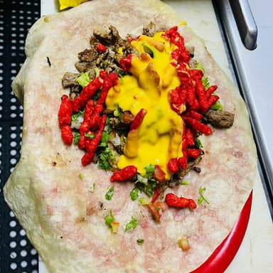 Combo-Burrito Hot Cheetos + Soda Pepsi