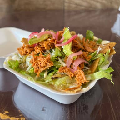 Chilaquiles con Cochinita Pibil