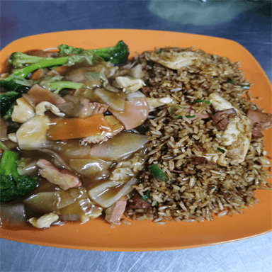 Cantonés con Chop Suey en Salsa