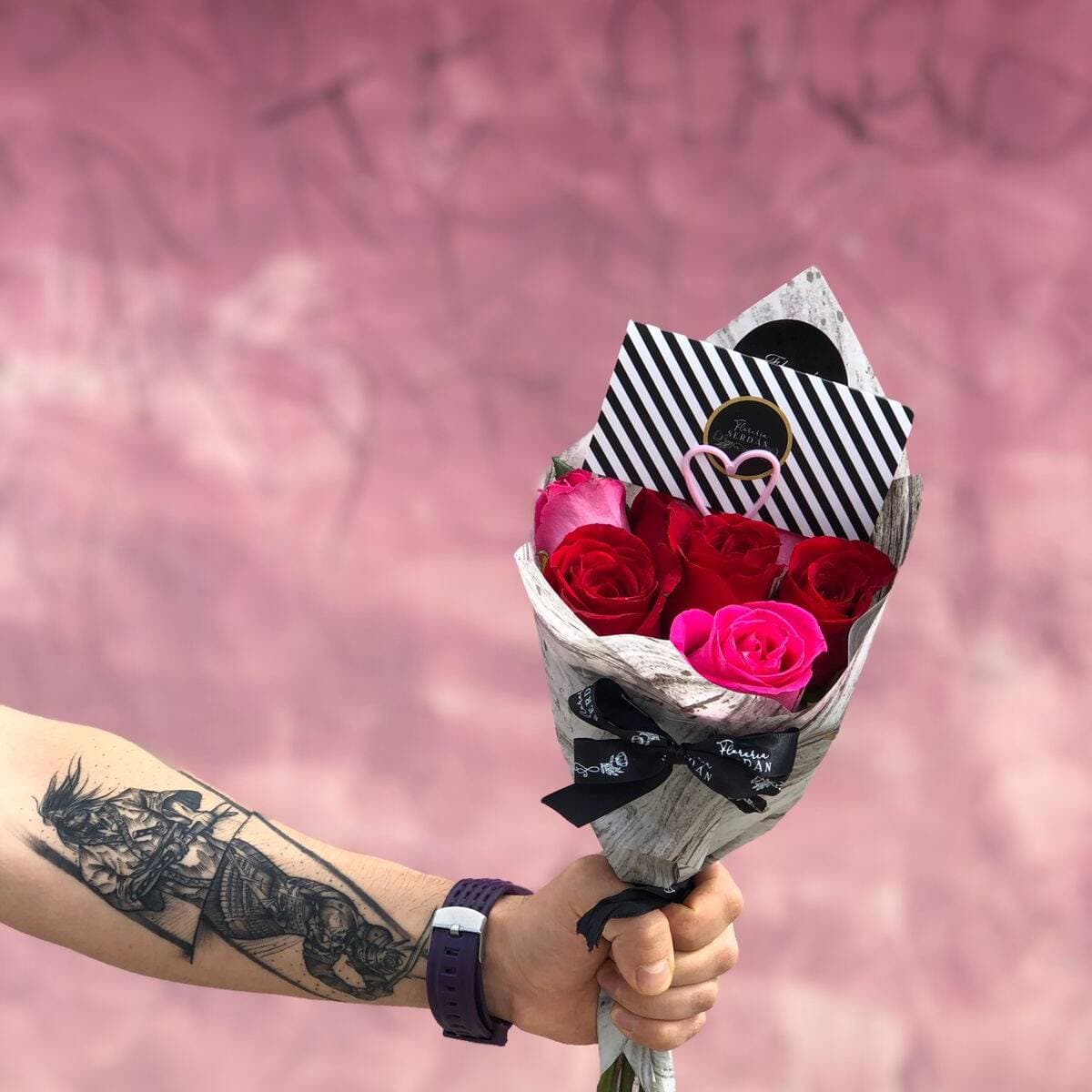6 Rosas