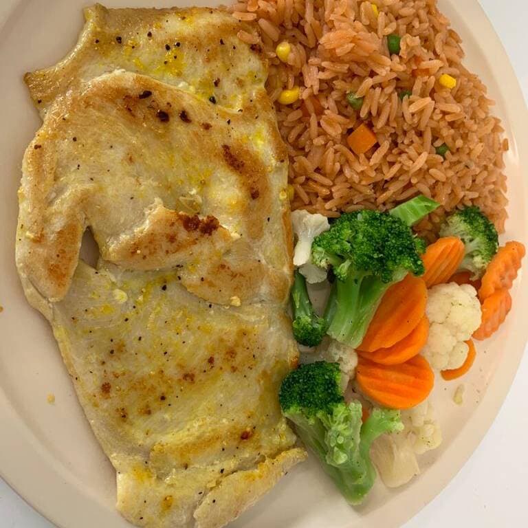 Combo🔥🍲 Milanesa Pollo Plancha + Refresco 355ml