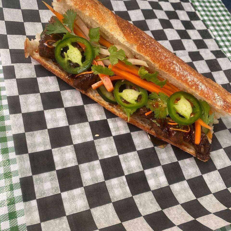Banh Mí de Pollo al Jengibre