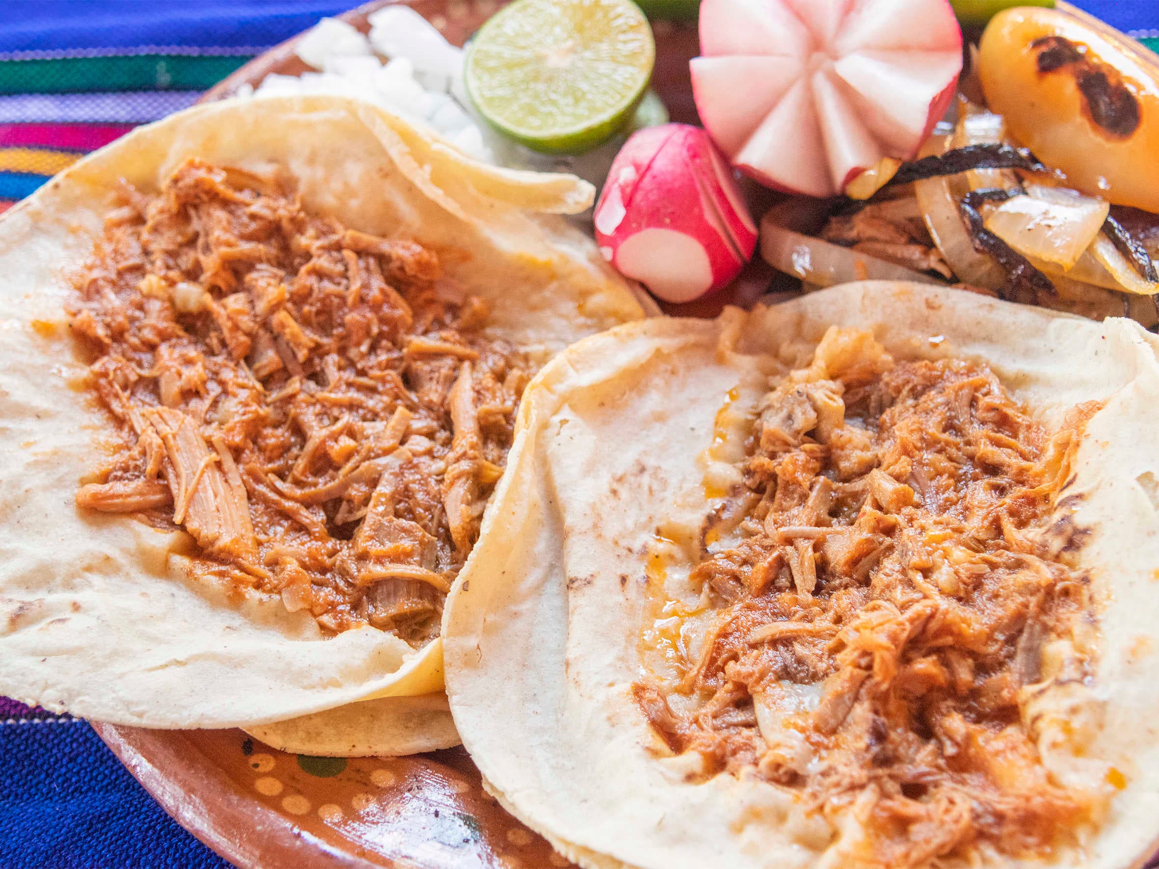 Taco Blandito de Barbacoa Abierto