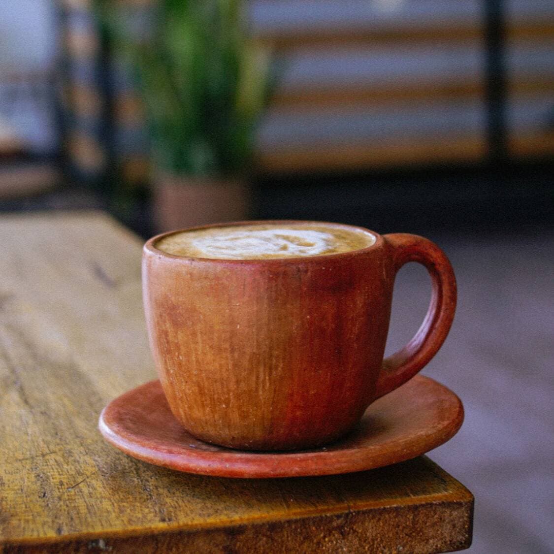 Latte / capuchino caliente 12oz