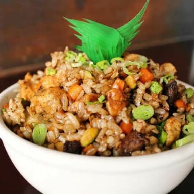 yakimeshi de cerdo