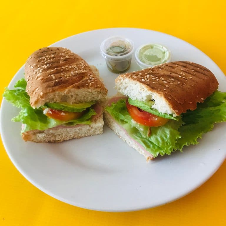 Baguette de atún