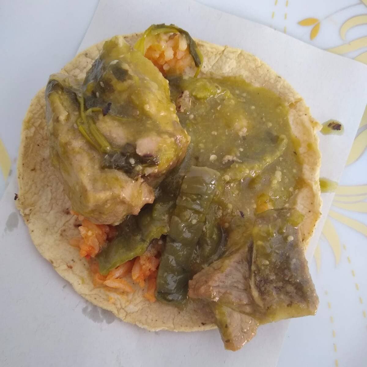 Taco de Costilla con Nopales