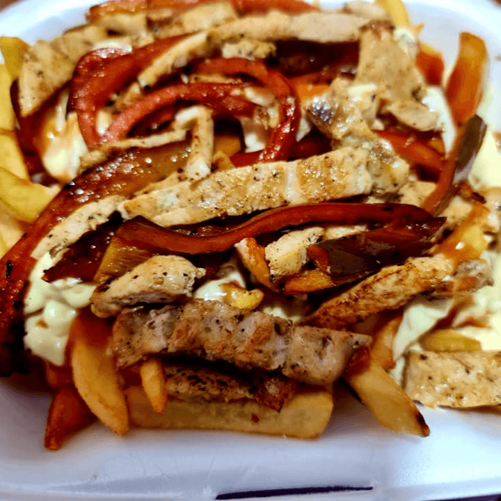 Papas con Fajitas de Pollo Grande