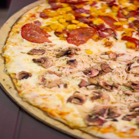 Pizza Pequeña Clásica 6 Porciones