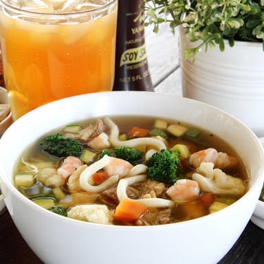 Pasta Udon en Sopa Miso