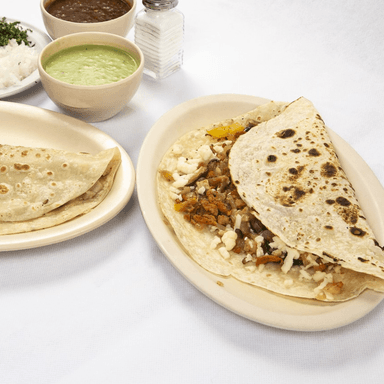 Quesadilla de pastor 1 sola tortilla