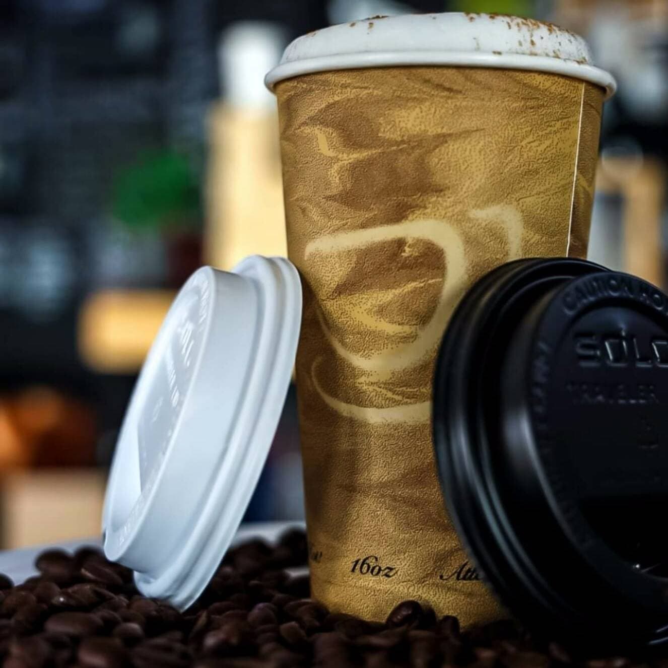 Cappuccino Moca Blanco vaso de 16 oz