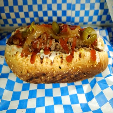 Hot-Dog Con Carne Asada