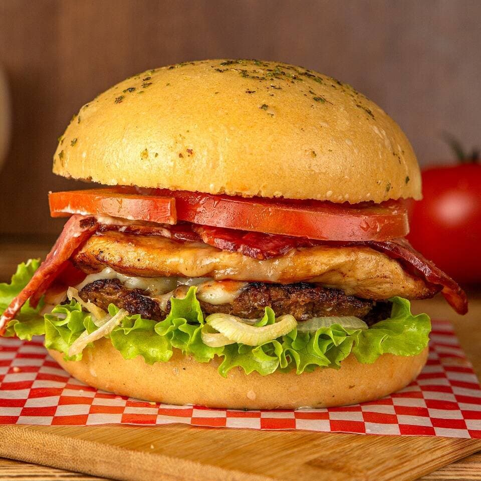 Hamburguesa Carne y Pollo