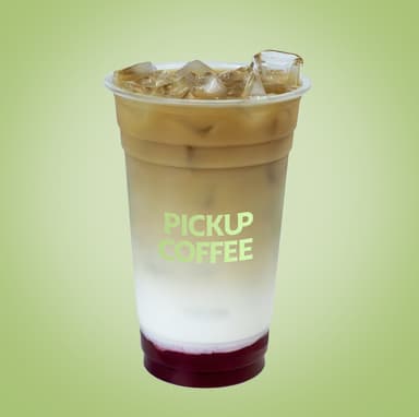 Fresa Black Tea Milk