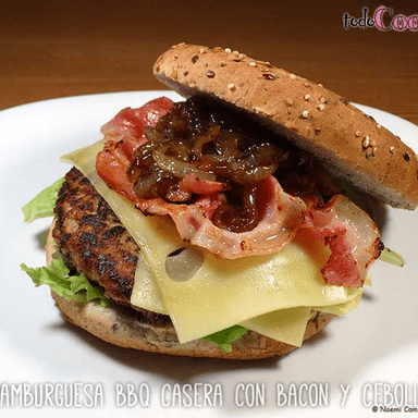Hamburguesa BBQ Con Tocino