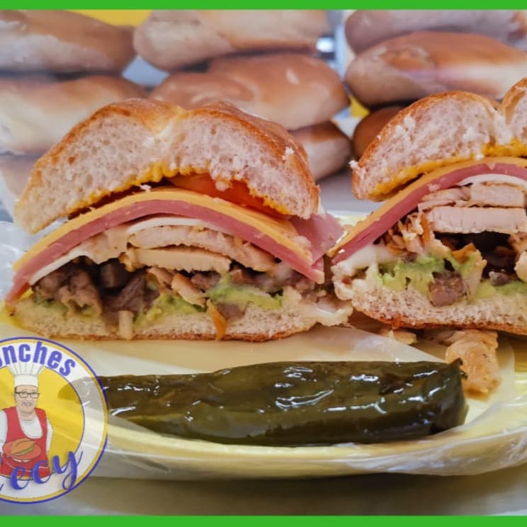 Lonches Cecy "Suc Lomas"