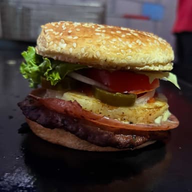 Hamburguesa Hawaiana