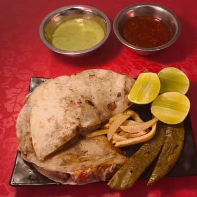 Avila`s Gringa de Asada