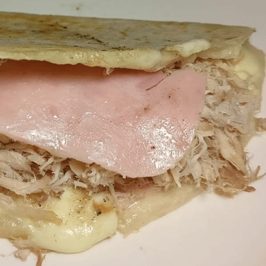 Quesadilla Especial