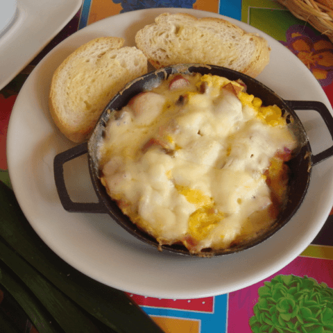 Huevos con Todo